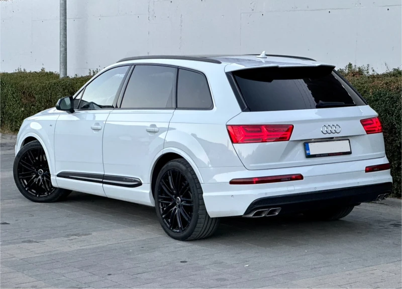 Audi SQ7 Всички екстри, снимка 3 - Автомобили и джипове - 48067009