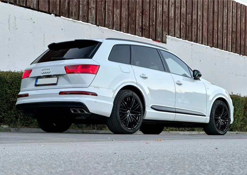 Audi SQ7 Всички екстри, снимка 6 - Автомобили и джипове - 48067009