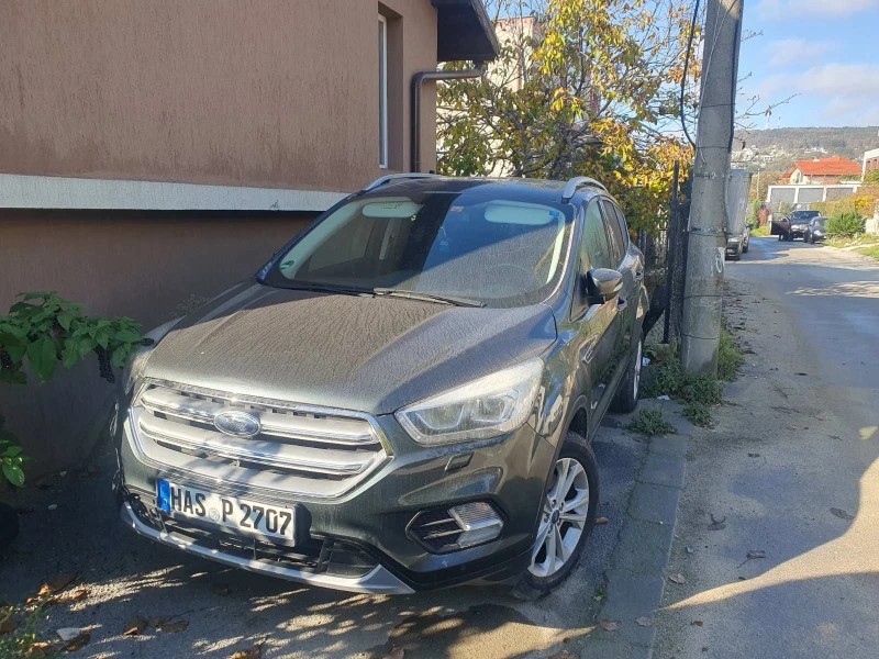 Ford Kuga Всички екстри за модела, снимка 3 - Автомобили и джипове - 52317395