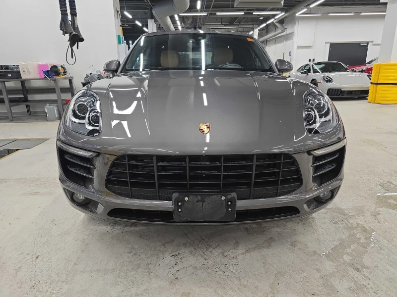 Porsche Macan * * CARFAX * * АВТО КРЕДИТ * * , снимка 2 - Автомобили и джипове - 52708014