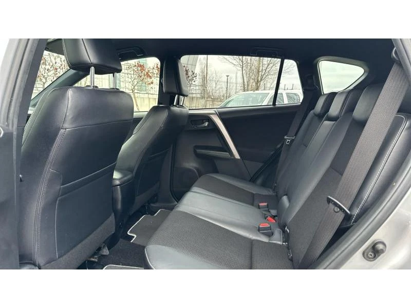 Toyota Rav4 2.0P VVT-i EXECUTIVE PLUS, снимка 11 - Автомобили и джипове - 52704895