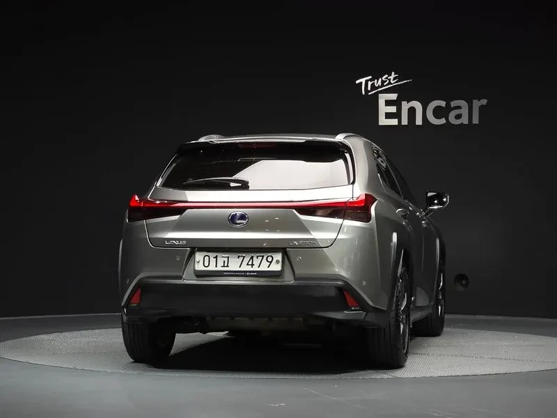 Lexus UX 250h 2WD | Mobile.bg � ����������� 4