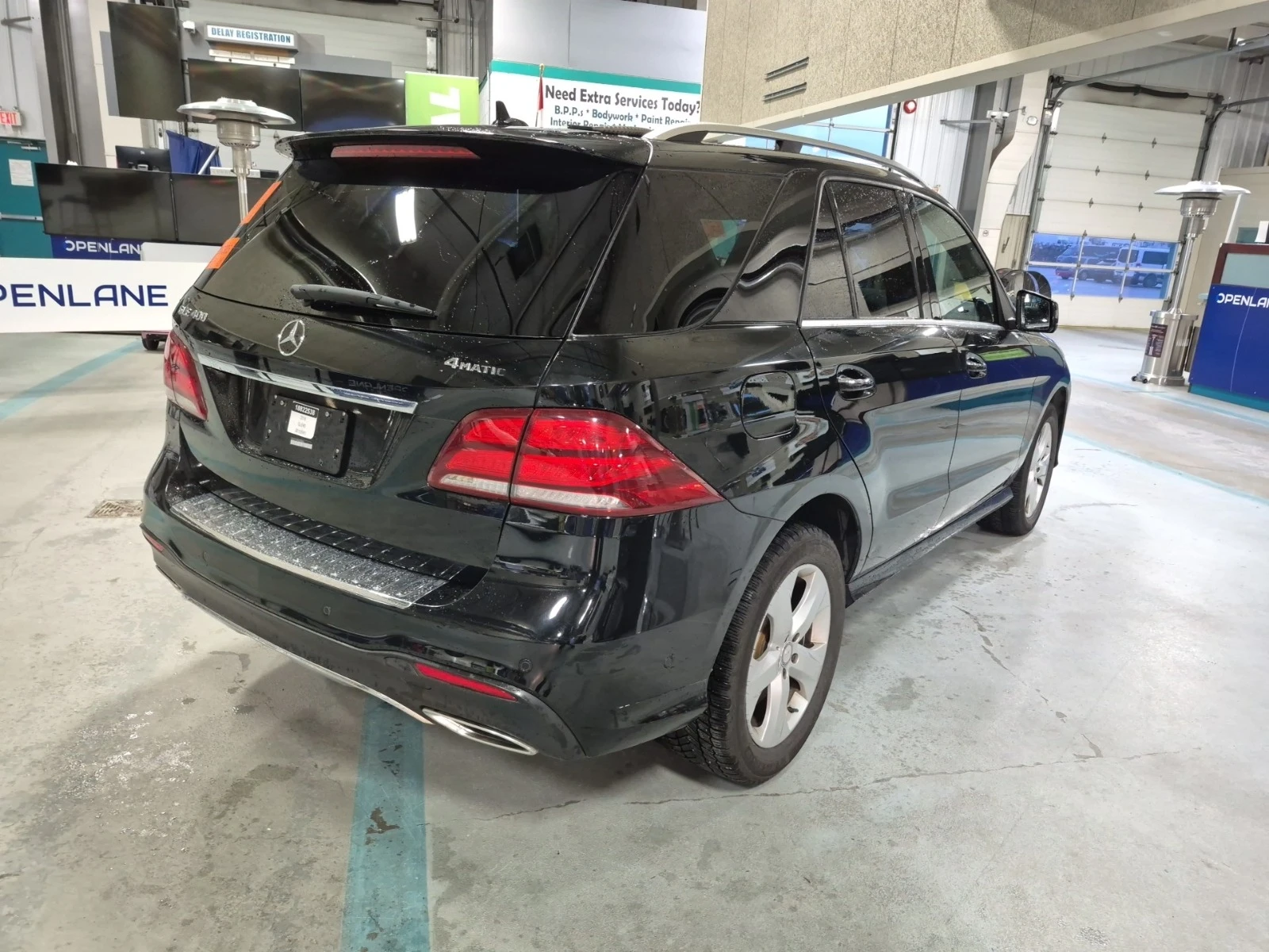 Mercedes-Benz GLE 400 * * CARFAX * * АВТО КРЕДИТ * *  - изображение 3