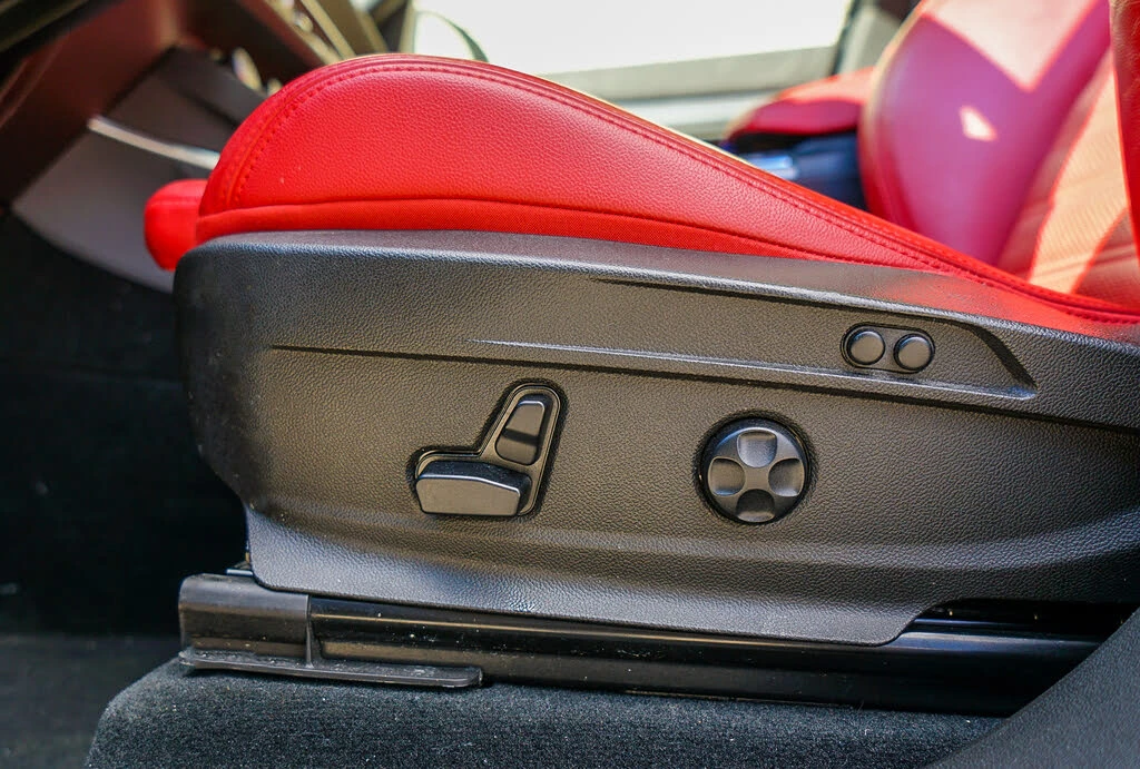 Alfa Romeo Stelvio, снимка 14 - Автомобили и джипове - 53829232