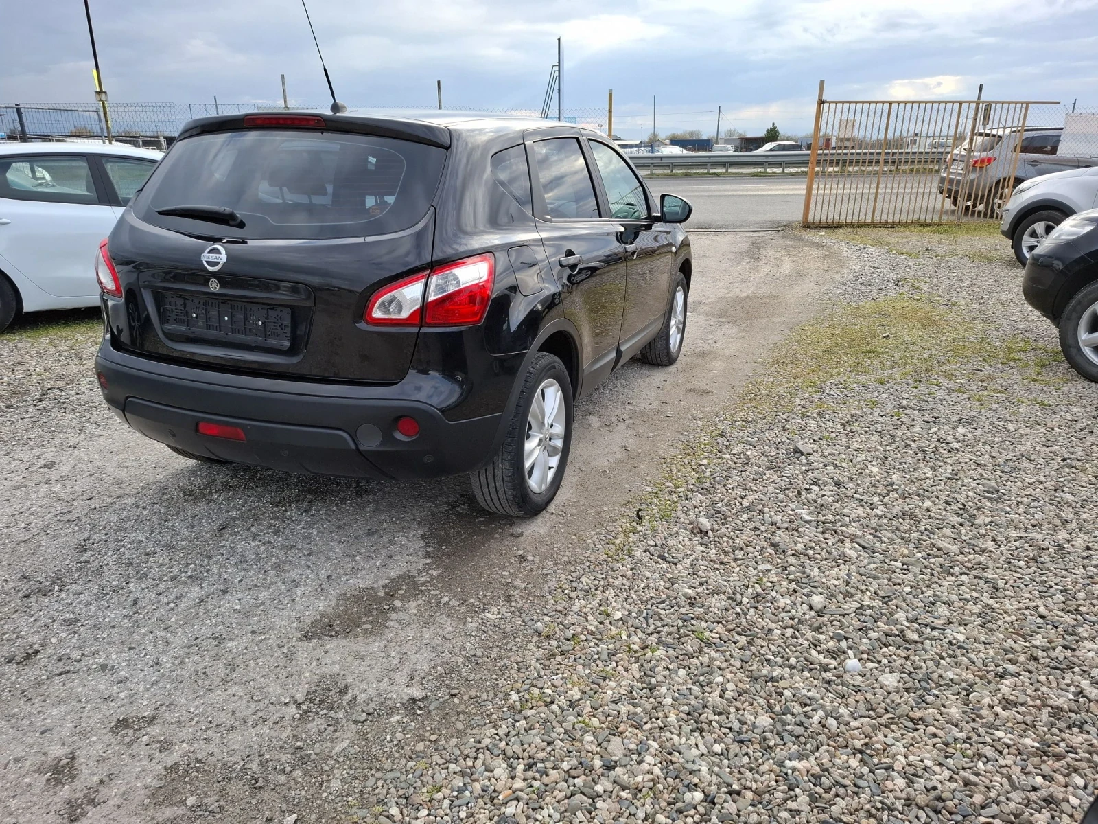Nissan Qashqai 2.0 DCI 4X4 | Mobile.bg � ����������� 3