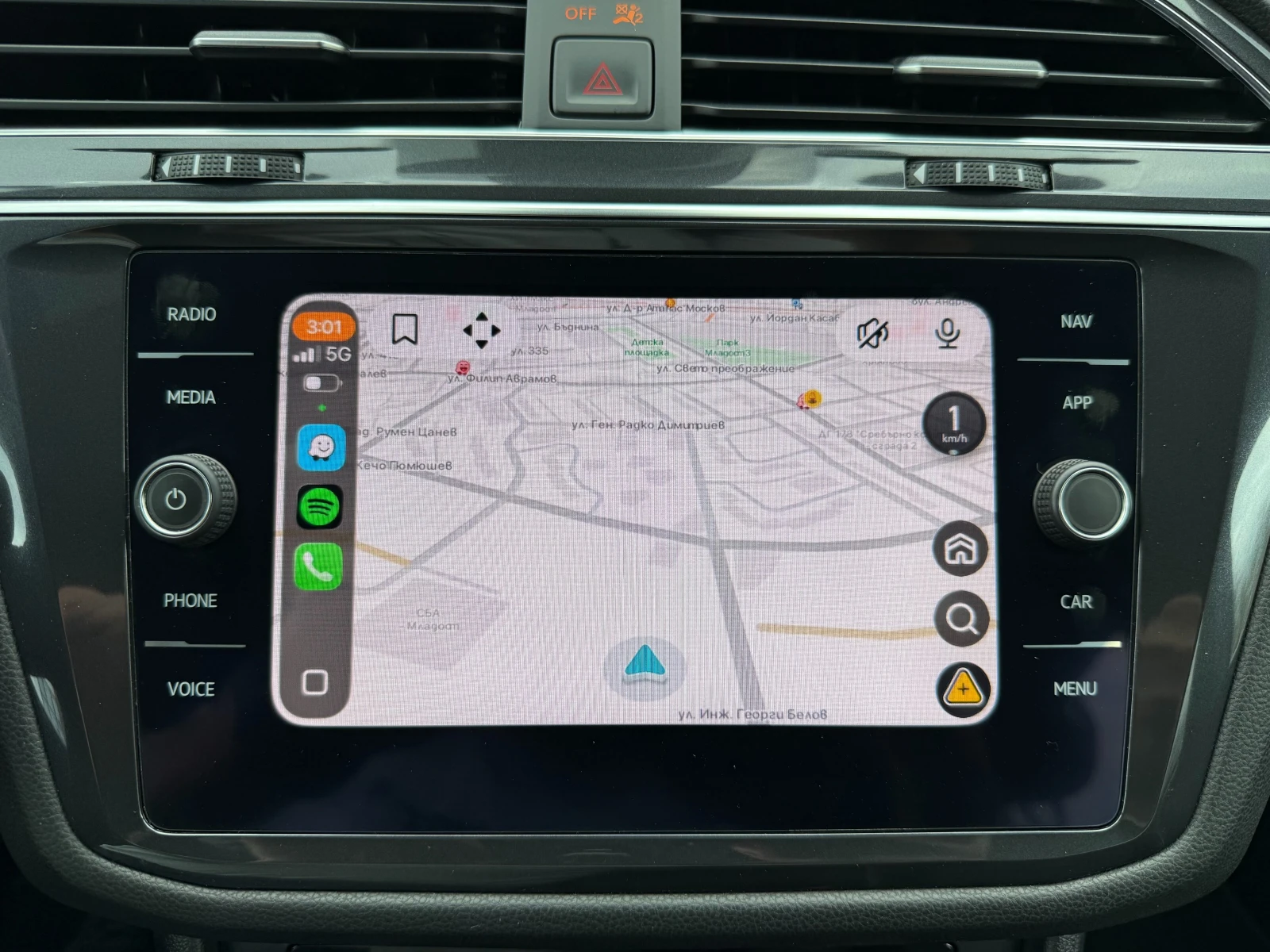 VW Tiguan R-LINE, ALLSPACE, 7-SEATS, снимка 14 - Автомобили и джипове - 54270431