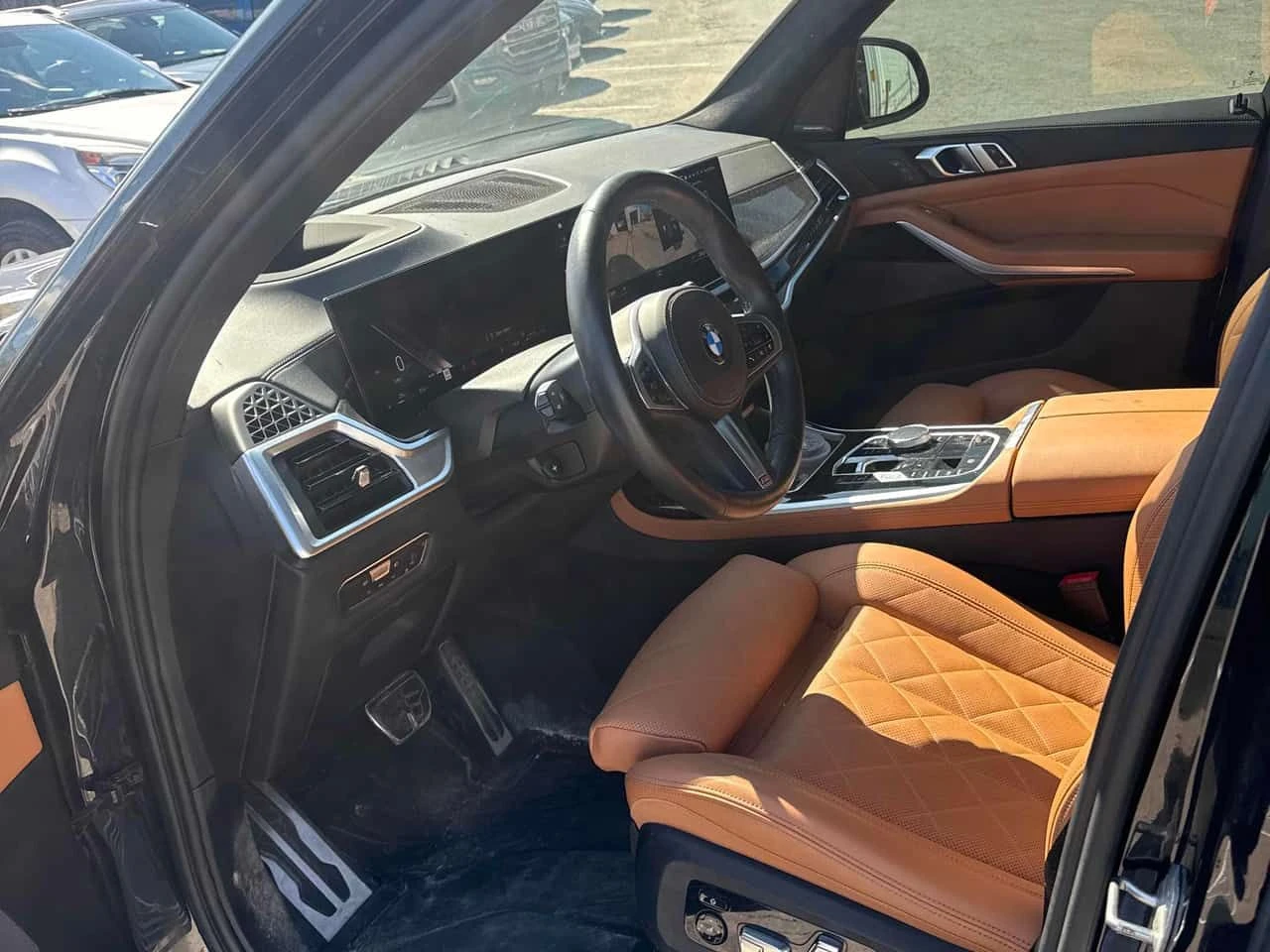 BMW X7 * xDrive40i * LASER* DISTRONIC* HUD* 360* , снимка 5 - Автомобили и джипове - 54478047