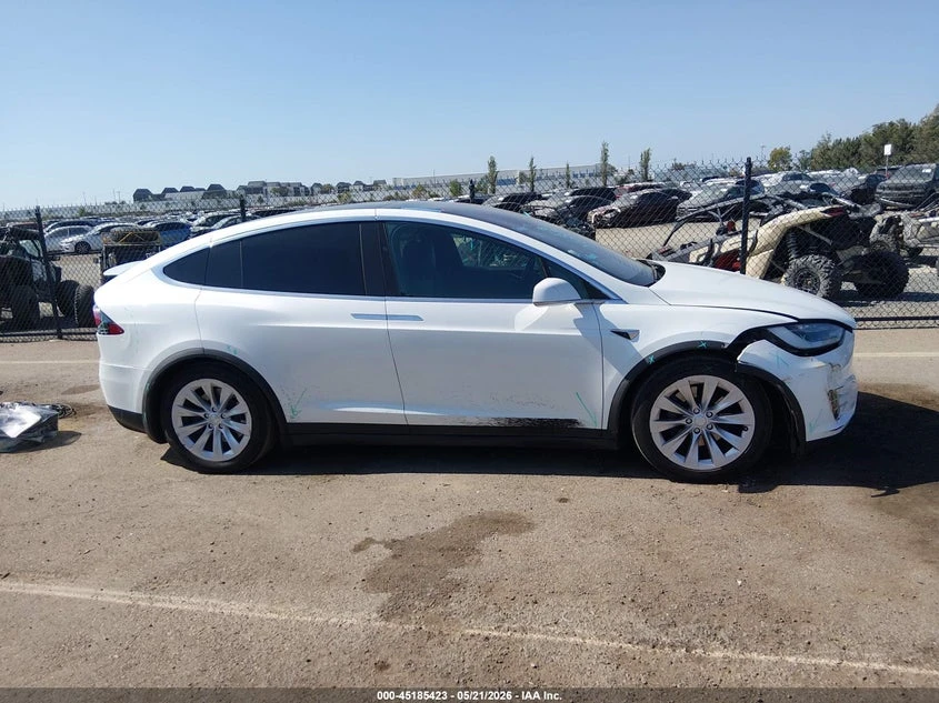 Tesla Model X 100D/75D/P100D, снимка 13 - Автомобили и джипове - 54906952