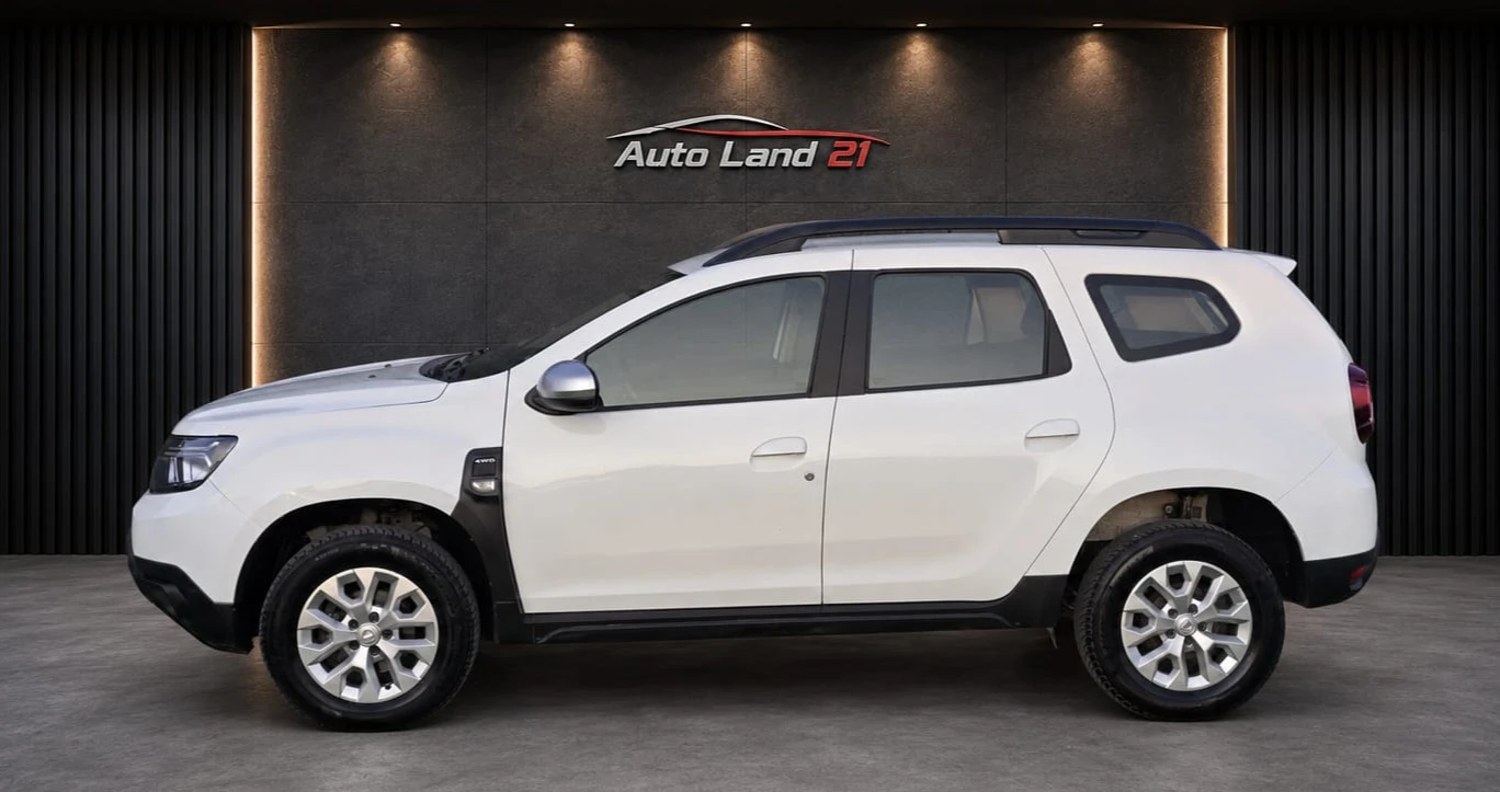 Dacia Duster 1.5BlueDCI* 115кс* 4x4* FACE LIFT* , снимка 6 - Автомобили и джипове - 55667646