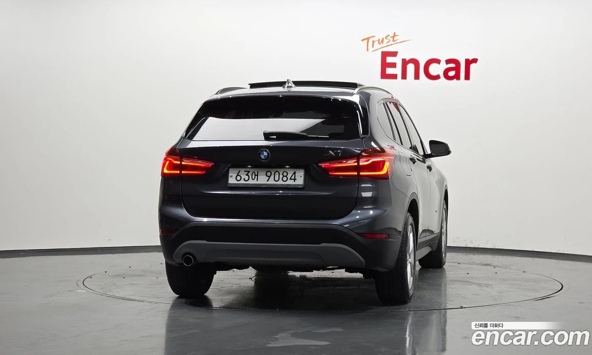 BMW X1 xDrive 18d, снимка 4 - Автомобили и джипове - 55668974