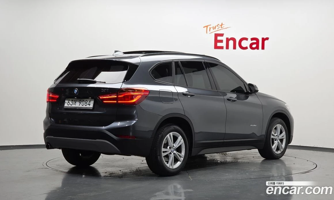 BMW X1 xDrive 18d, снимка 2 - Автомобили и джипове - 55668974