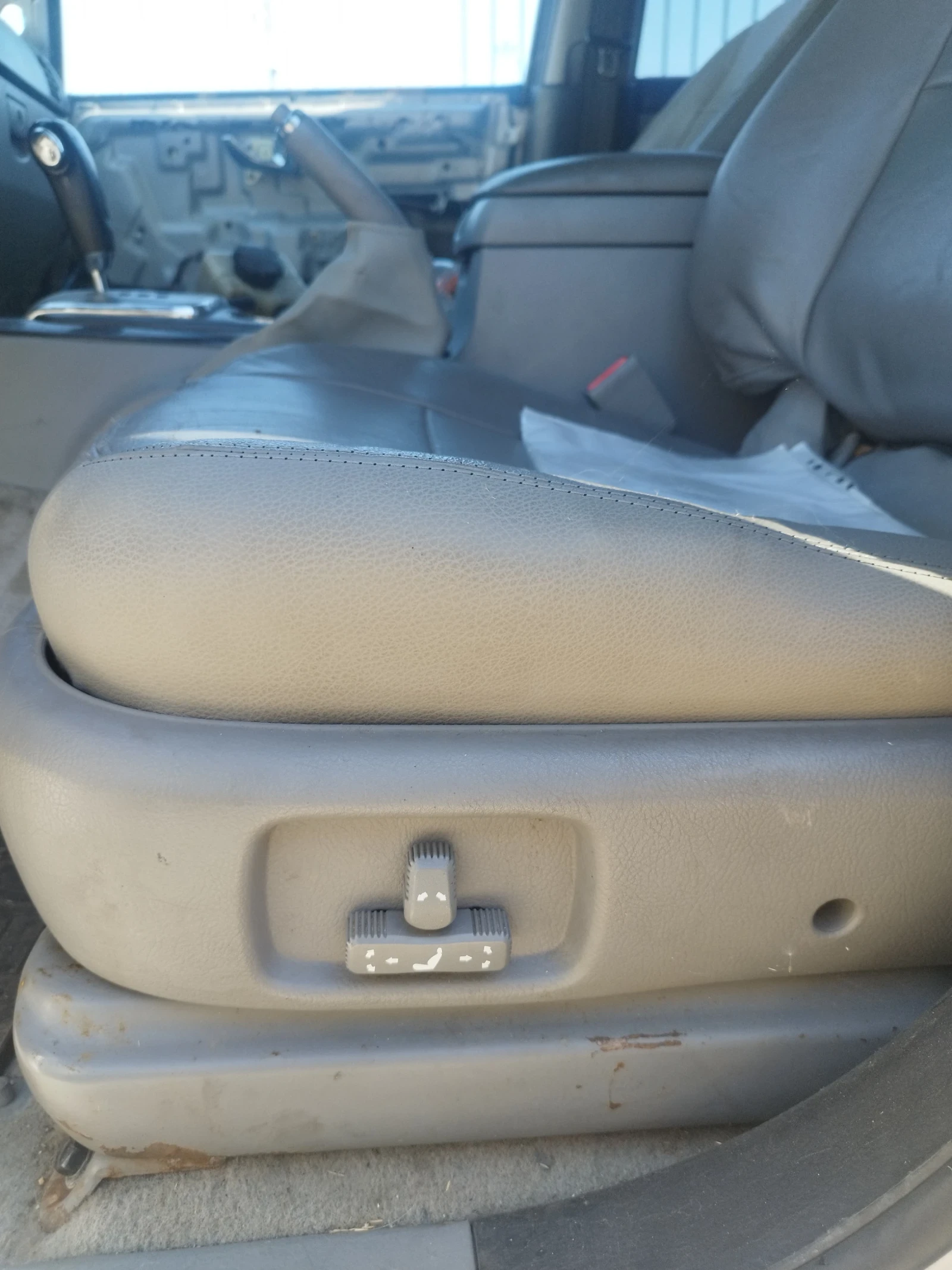 Kia Sorento 2.5crdi, снимка 2 - Автомобили и джипове - 56132237