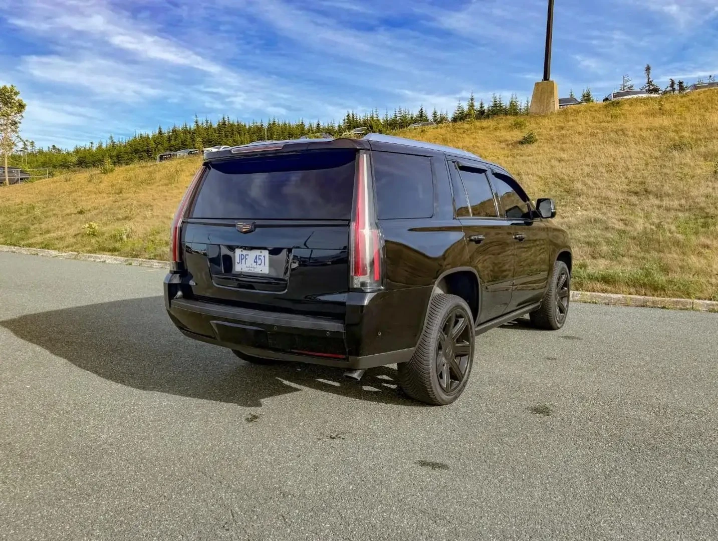 Cadillac Escalade Premium Luxury Цена до България & АвтоКредит, снимка 5 - Автомобили и джипове - 56156486