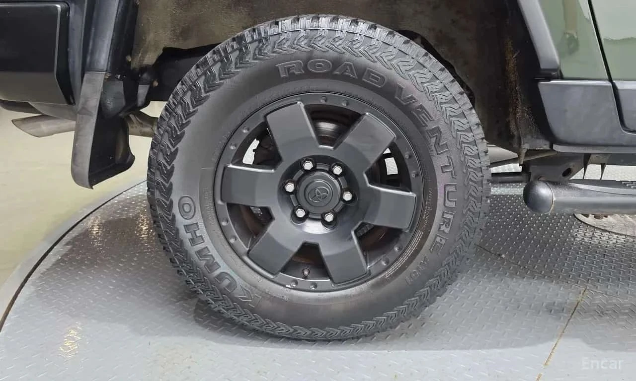 Toyota Fj cruiser, снимка 5 - Автомобили и джипове - 56686468
