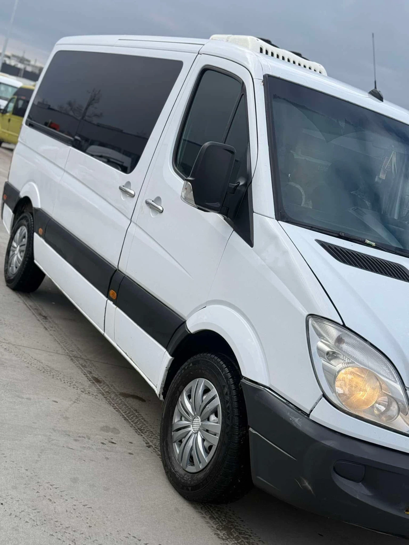 Mercedes-Benz Sprinter 216  - изображение 2