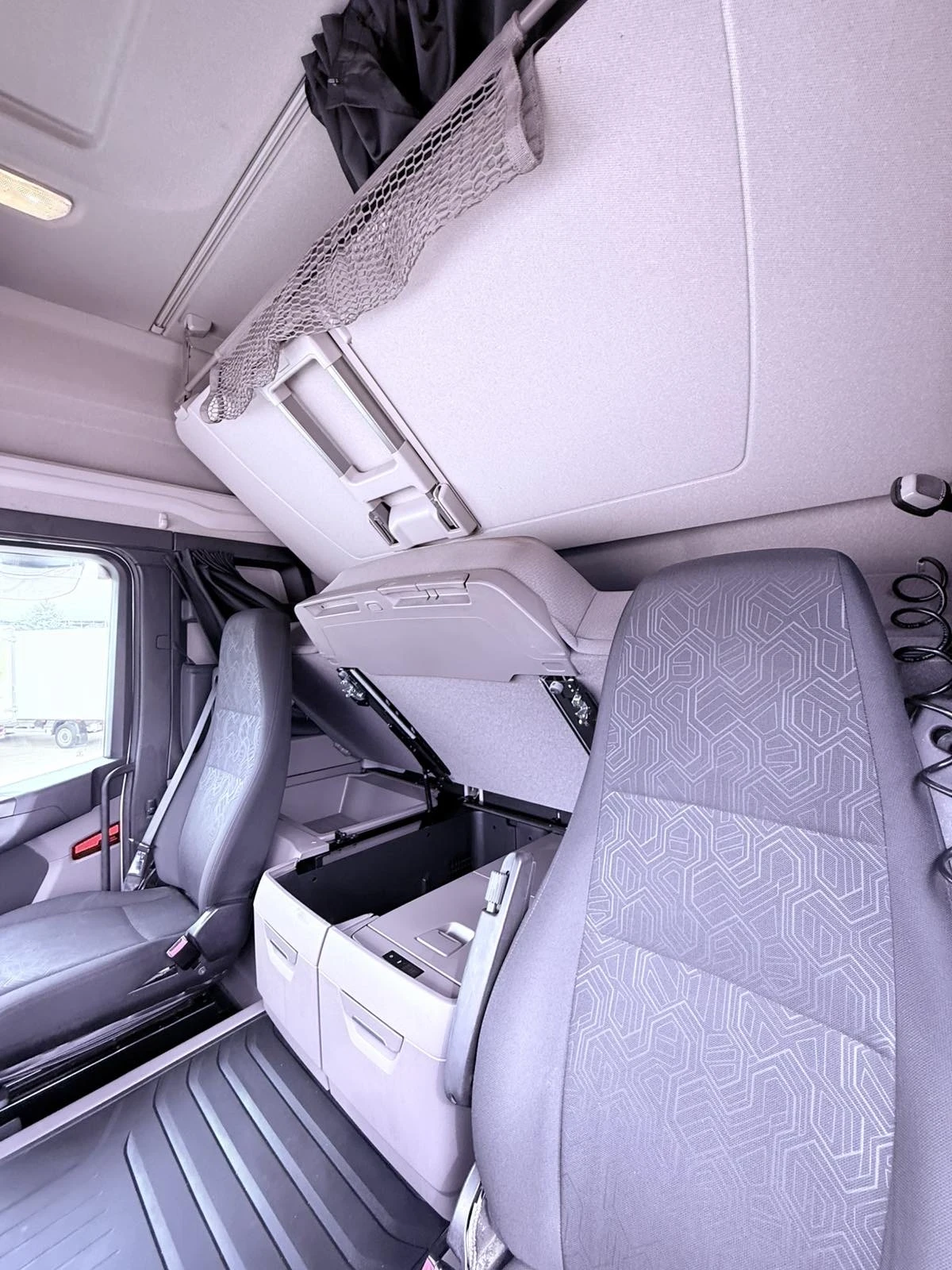 Scania R 500 HEROS TRUCKS LEASING, снимка 11 - Камиони - 53927681