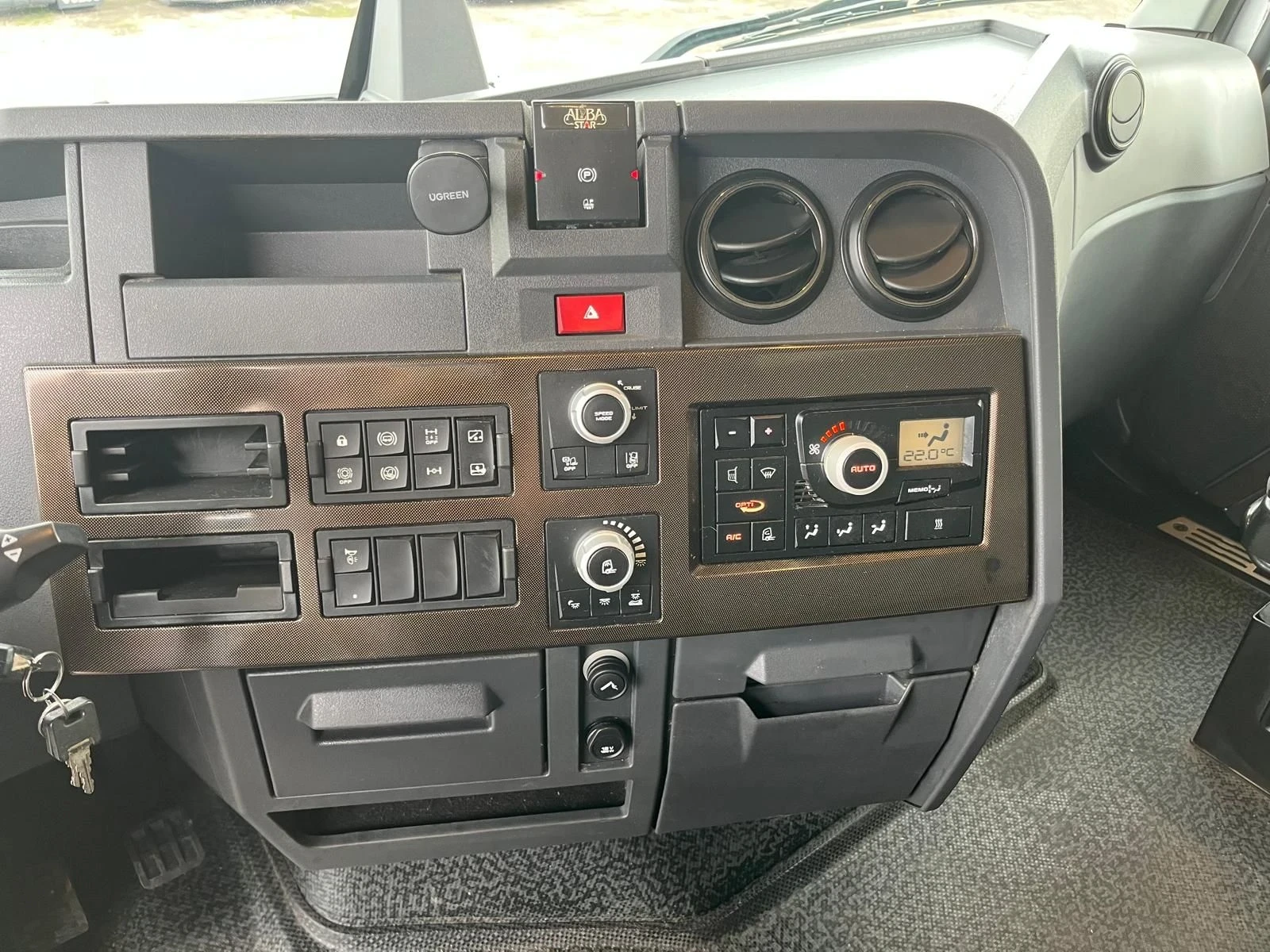 Renault T, снимка 10 - Камиони - 55817668