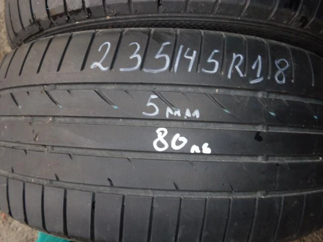 Гуми Летни 235/45R18, снимка 4 - Гуми и джанти - 9727982