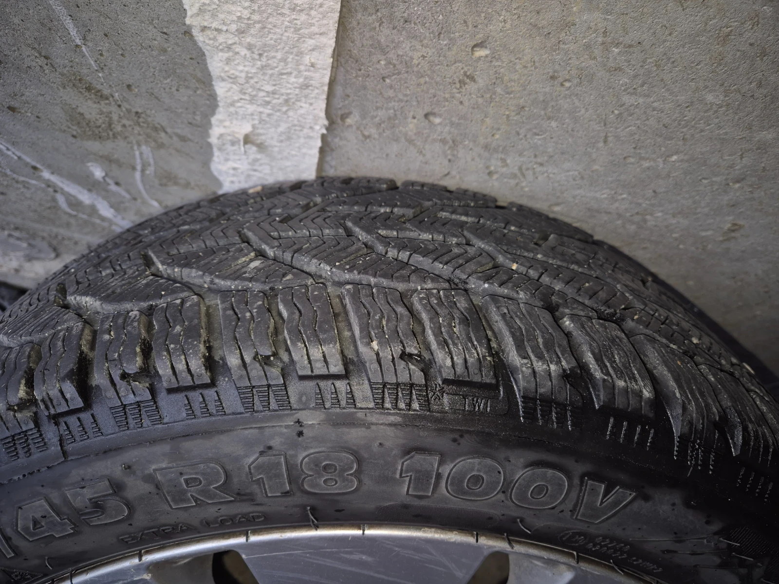    245/45R18 | Mobile.bg   4