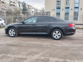 Skoda Superb 2.0TDi EXECUTIVE CARPLAY, снимка 4