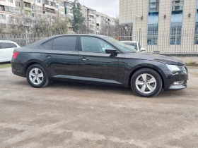 Skoda Superb 2.0TDi EXECUTIVE CARPLAY, снимка 12