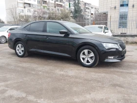 Skoda Superb 2.0TDi EXECUTIVE CARPLAY, снимка 13