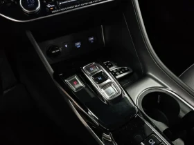Hyundai Sonata 2.0 Premium Family, снимка 9