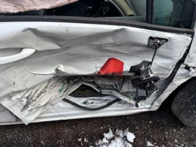 Opel Astra 1.2 Turbo - 3850 € / 7529.95 лв. - 96152651 6