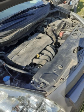 Toyota Corolla verso - 3999 € / 7821.36 лв. - 83077318 8