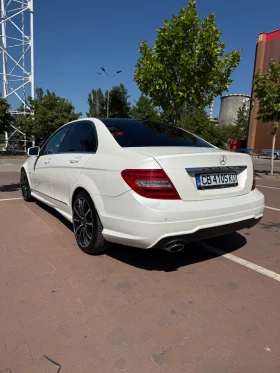 Mercedes-Benz C 220 AMG-Панорама-Бяла перла - 6800 € - 67809166 4