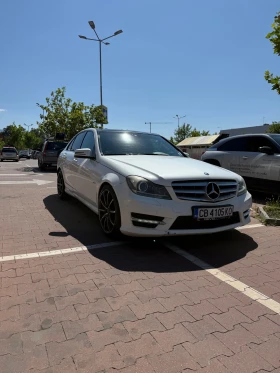 Mercedes-Benz C 220 AMG-Панорама-Бяла перла - 6800 € - 67809166 2
