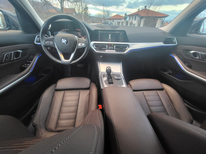 BMW 330 i M Sport , снимка 10 - Автомобили и джипове - 39505844