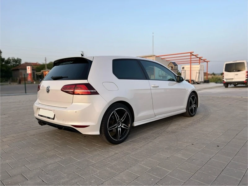 VW Golf 1.4TSI, 3x R line, Dynaudio, снимка 3 - Автомобили и джипове - 47034343