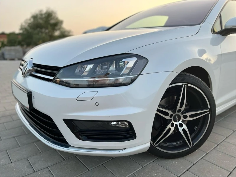 VW Golf 1.4TSI, 3x R line, Dynaudio, снимка 9 - Автомобили и джипове - 47034343