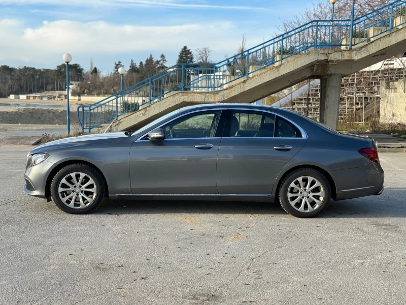 Mercedes-Benz E 220 Airmatic, Widescreen, Elegance , снимка 7 - Автомобили и джипове - 47738840