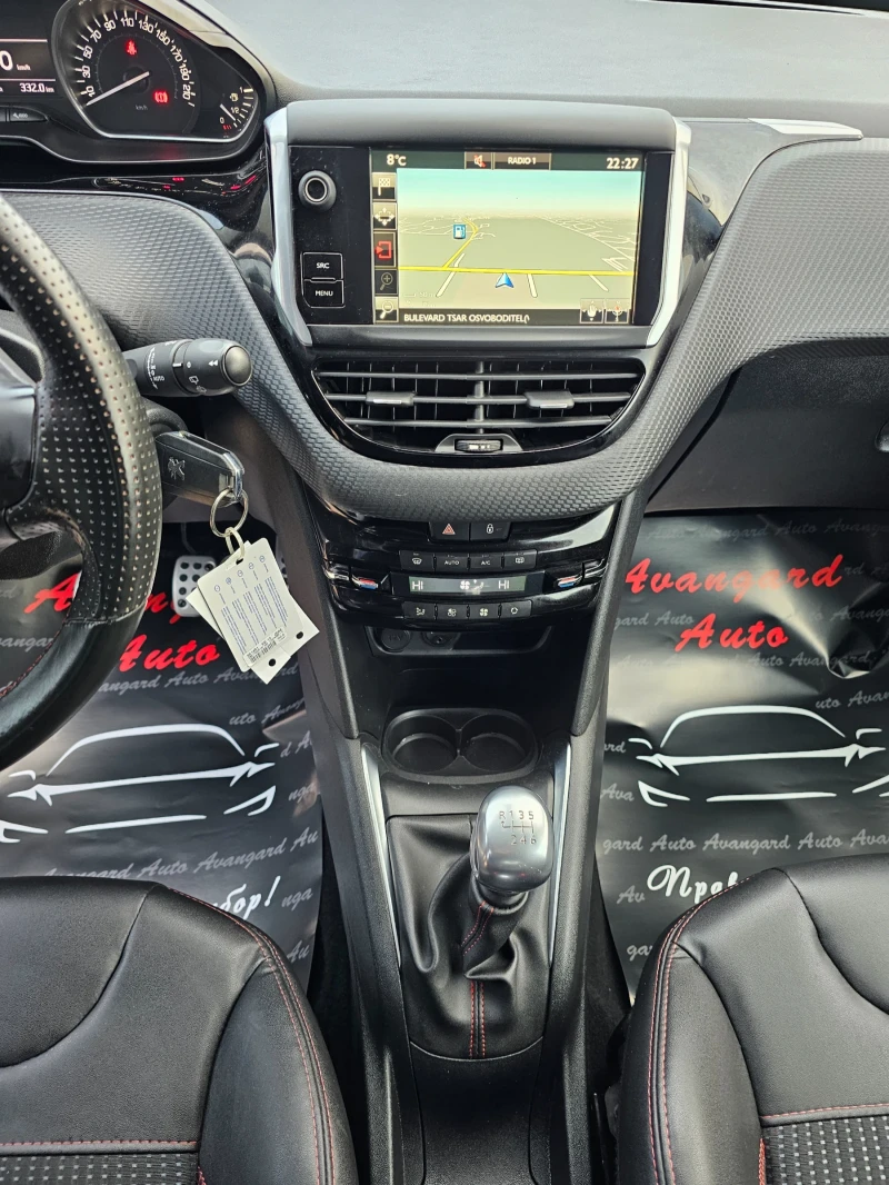 Peugeot 208 1.6HDI, GT-Line , снимка 11 - Автомобили и джипове - 48299591