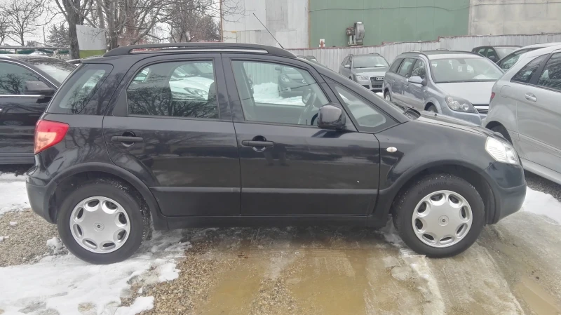 Fiat Sedici 1.6i 4x4, снимка 8 - Автомобили и джипове - 48699002