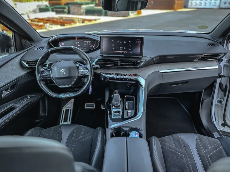Peugeot 3008 1.5HDI * GT Line * Keyless * PANORAMA * Ambient L, снимка 9 - Автомобили и джипове - 52542254