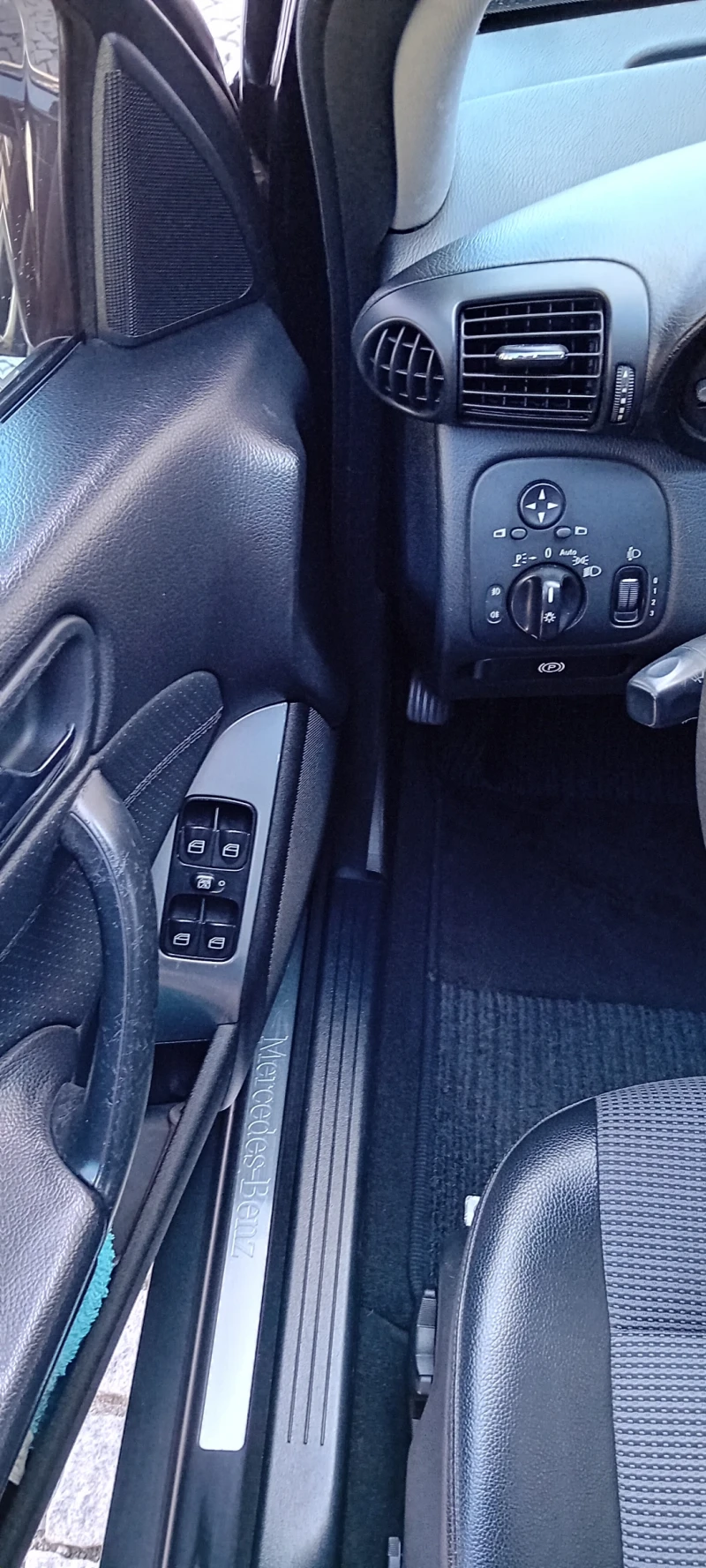 Mercedes-Benz C 200 CDI W203 * Avantgarde* , снимка 10 - Автомобили и джипове - 51782081