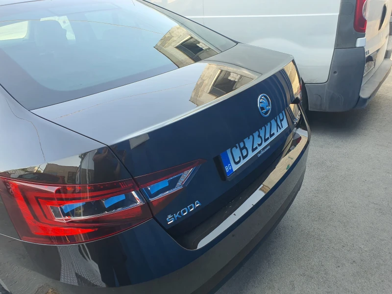 Skoda Superb L&K, снимка 5 - Автомобили и джипове - 52106533