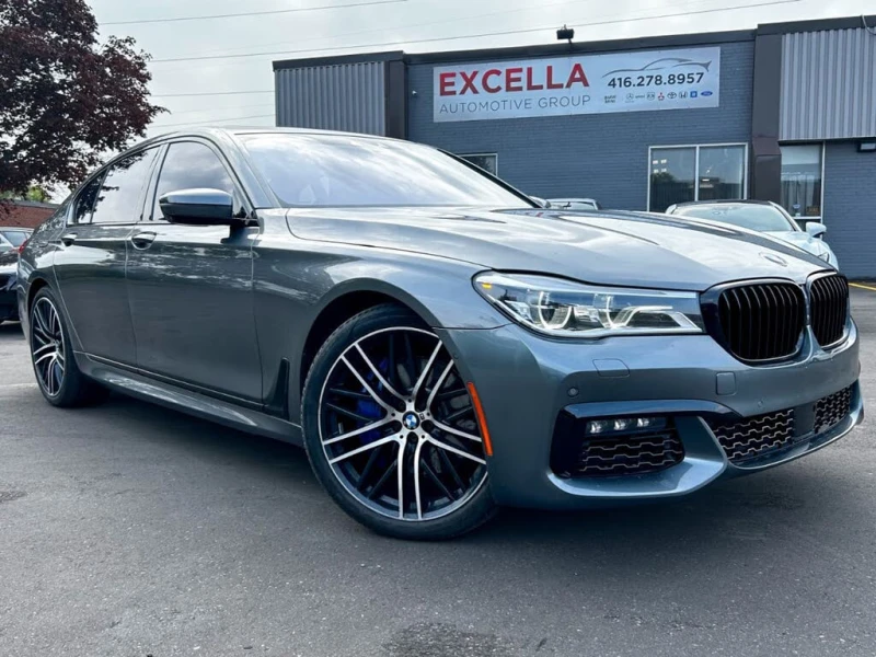 BMW 750 * АВТО КРЕДИТ* ЦЕНА ДО БГ * СЕРВИЗНА ИСТОРИЯ * 