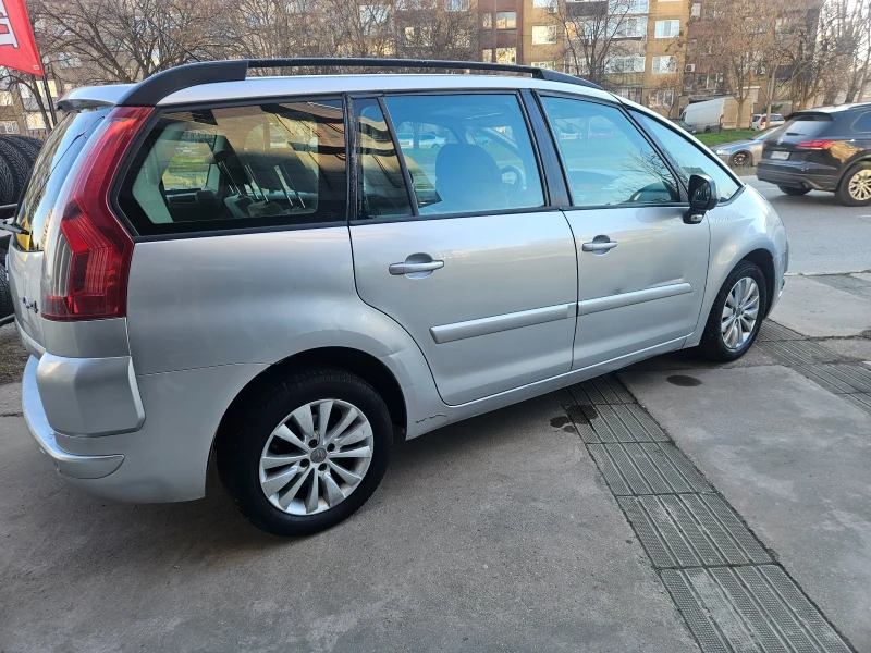 Citroen C4 Picasso Седем местна, снимка 3 - Автомобили и джипове - 53283352