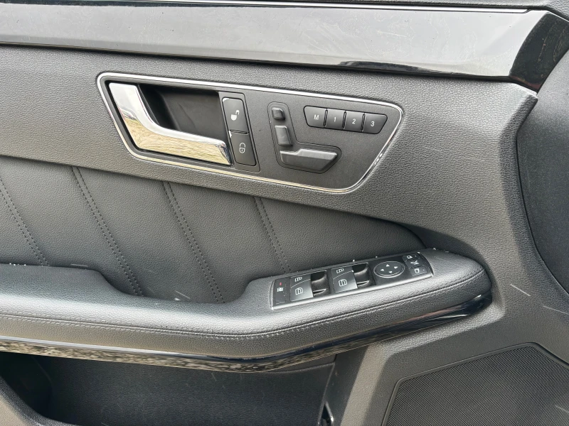 Mercedes-Benz E 350 БЕЗУПРЕЧНА!!, снимка 9 - Автомобили и джипове - 53526003