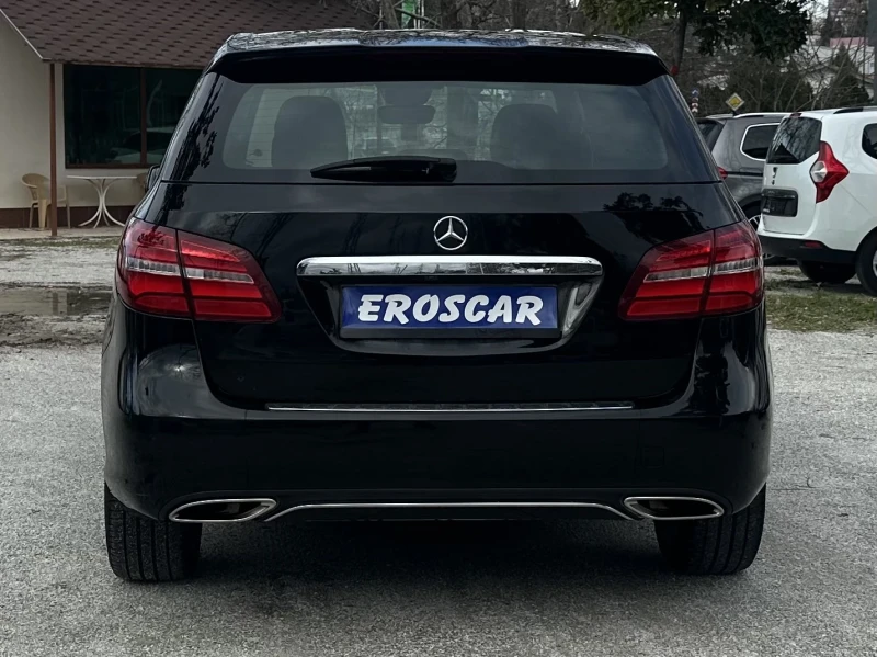 Mercedes-Benz B 200 D/Navi/Led, снимка 6 - Автомобили и джипове - 53572513