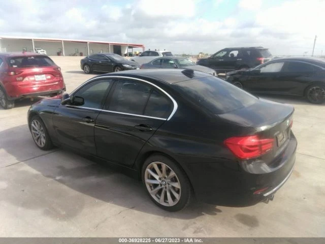 BMW 330 XDrive, снимка 12 - Автомобили и джипове - 49267047