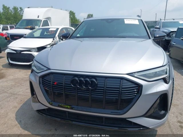 Audi E-Tron S | PRESTIGE | QUATTRO, снимка 11 - Автомобили и джипове - 55897409