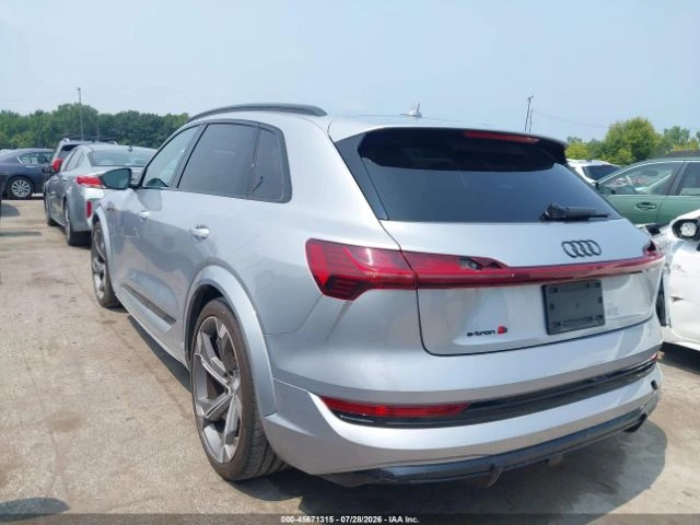 Audi E-Tron S | PRESTIGE | QUATTRO, снимка 3 - Автомобили и джипове - 55897409