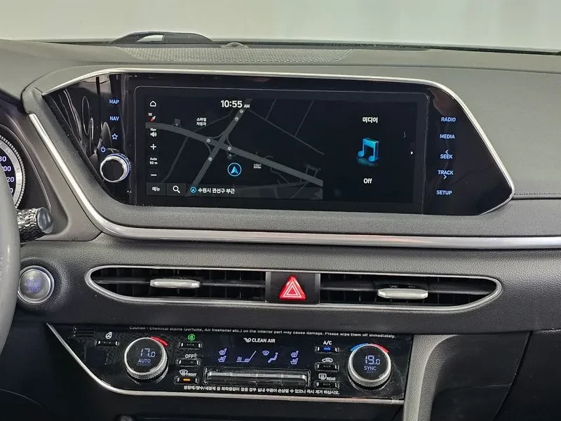 Hyundai Sonata 2.0 Premium Family, снимка 17 - Автомобили и джипове - 56130563