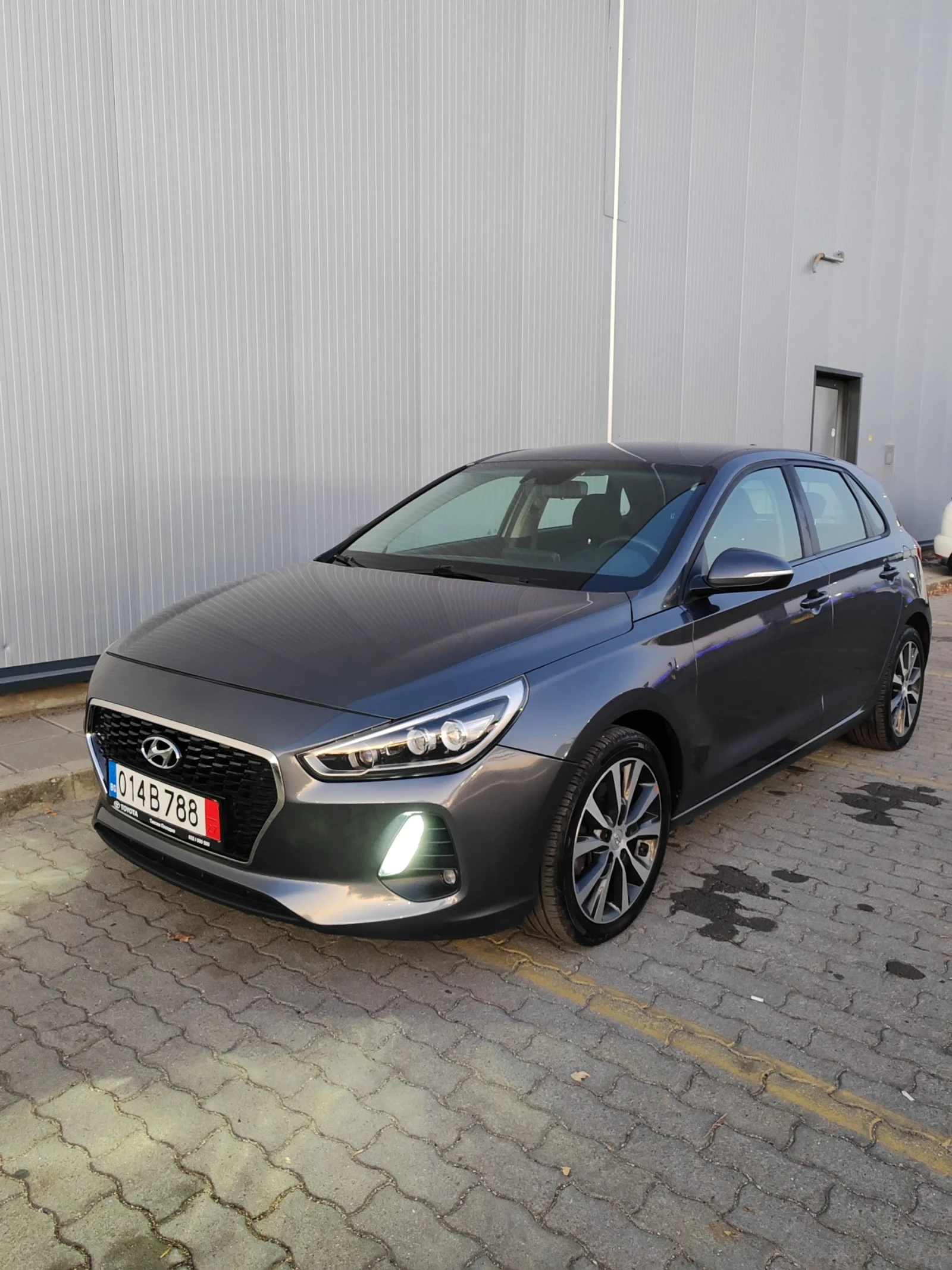 Hyundai I30 1.6, 136к.с.ТОП - изображение 4