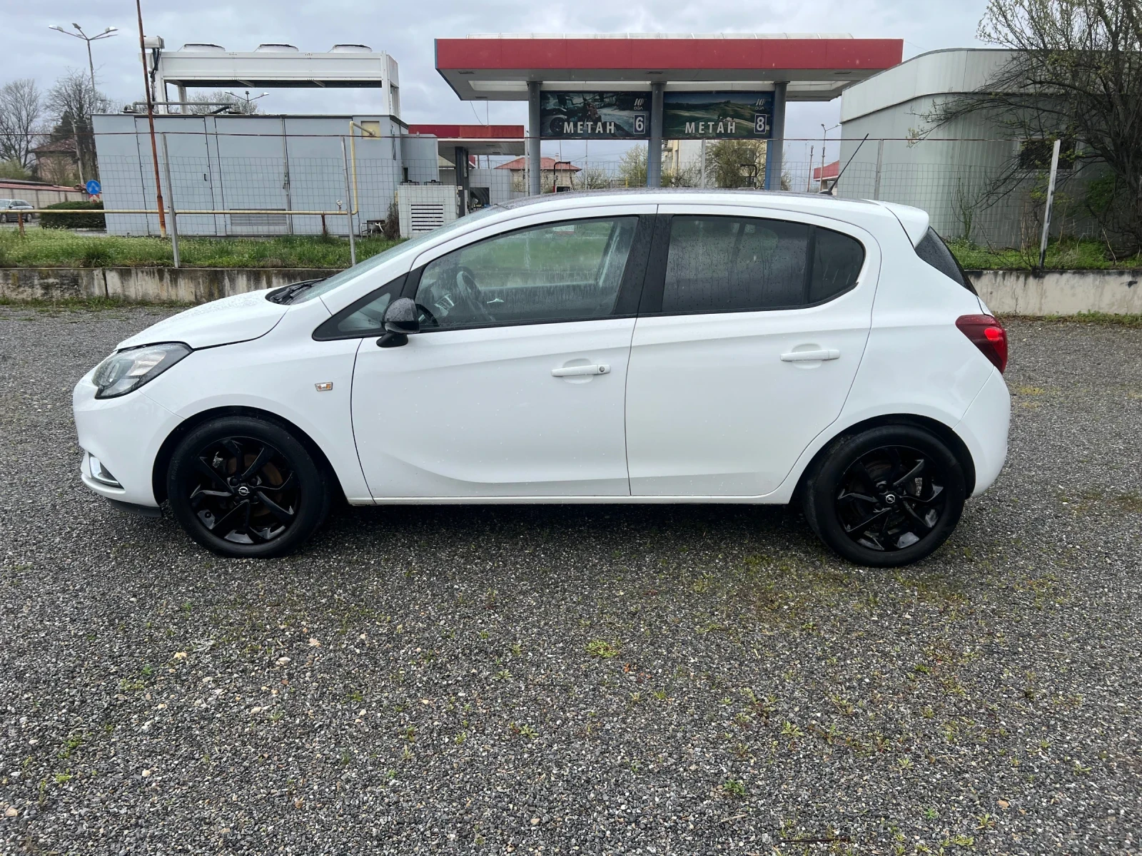 Opel Corsa 1.4 BLACK EDITION - изображение 5